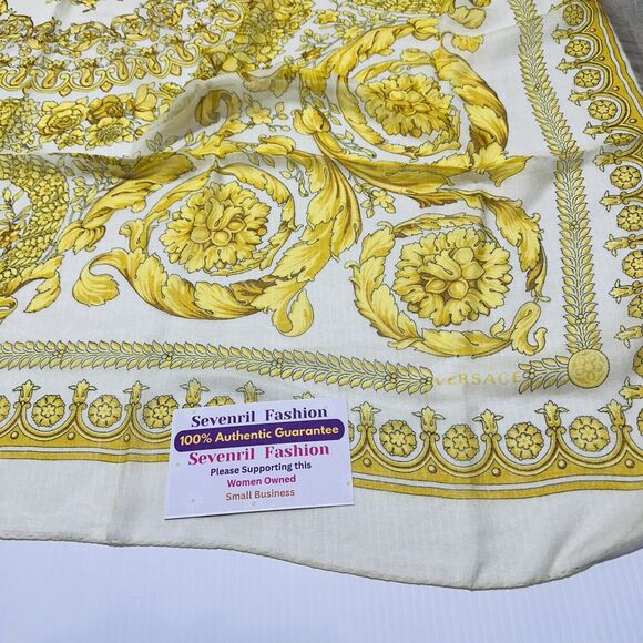 Versace Barocco Ivory Gold Silk Modal Shawl Scarf Large 140cm NWT $500 #3 - Picture 7 of 11